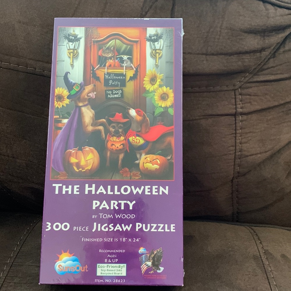 The halloween party by Tom Wood 300 piece jigsaw puzzle